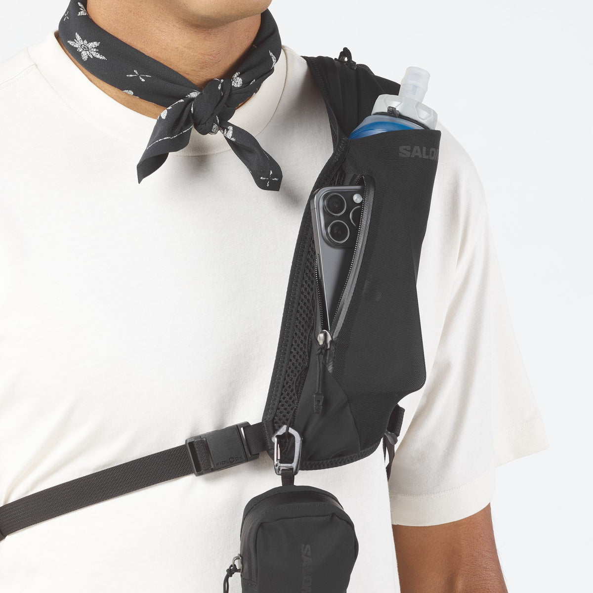 ADV CROSS BODY Unisex Crossbody Bag | Salomon Essential