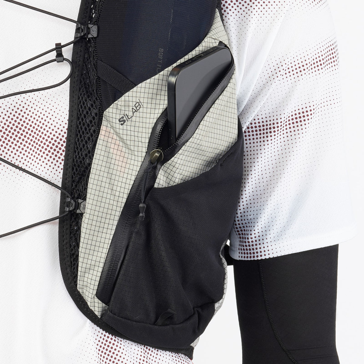 S/LAB ADVENTURE 20 Unisex Running Vest with flasks included | Salomon Signature