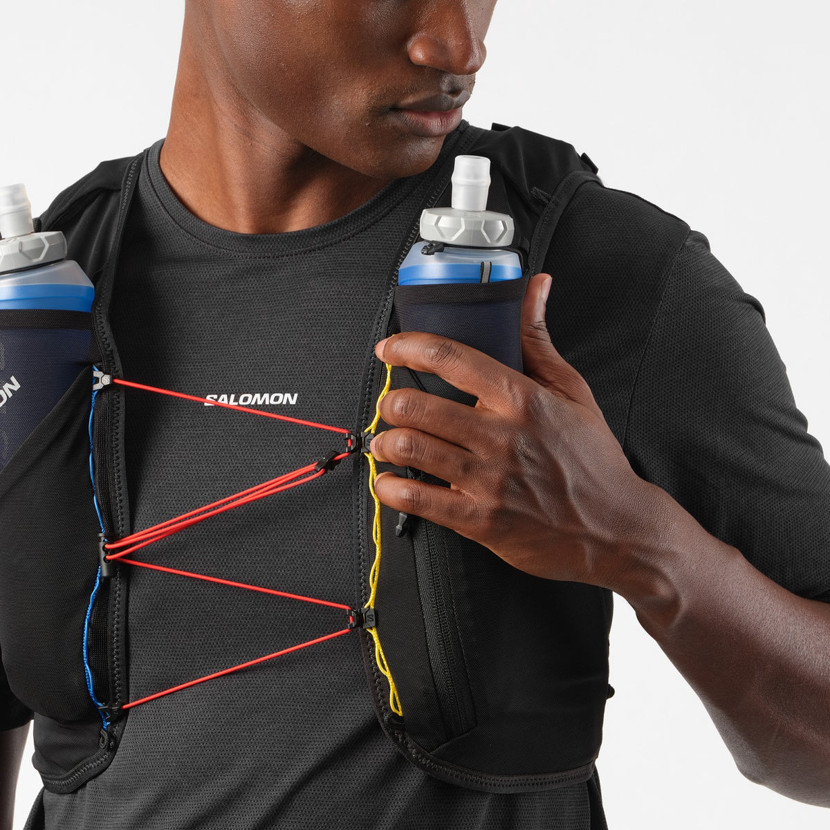 ADV SKIN 5 RACE FLAG Unisex Running Vest with flasks included | Salomon Essential