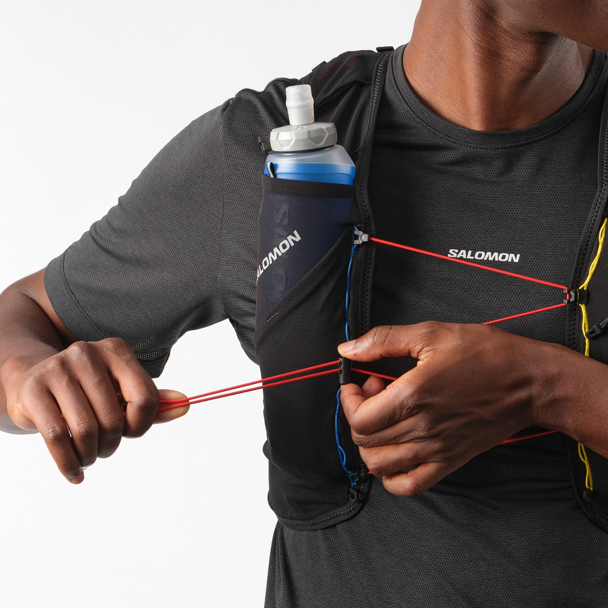 ADV SKIN 5 RACE FLAG Unisex Running Vest with flasks included | Salomon Essential