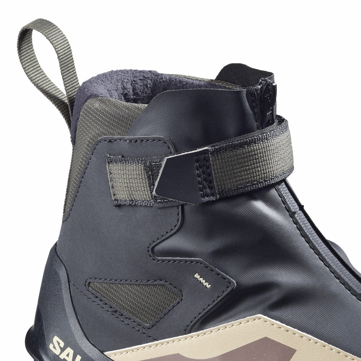 ESCAPE OUTRACK Nordic Boots - Classic - Unisex | Salomon Great Value