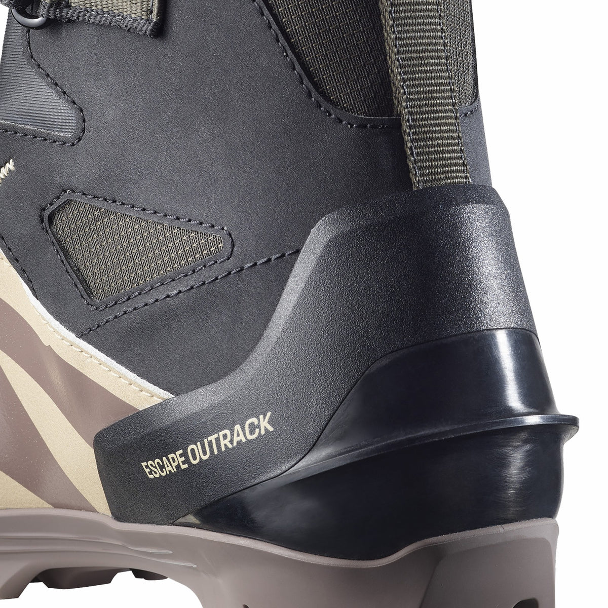 ESCAPE OUTRACK Nordic Boots - Classic - Unisex | Salomon Great Value