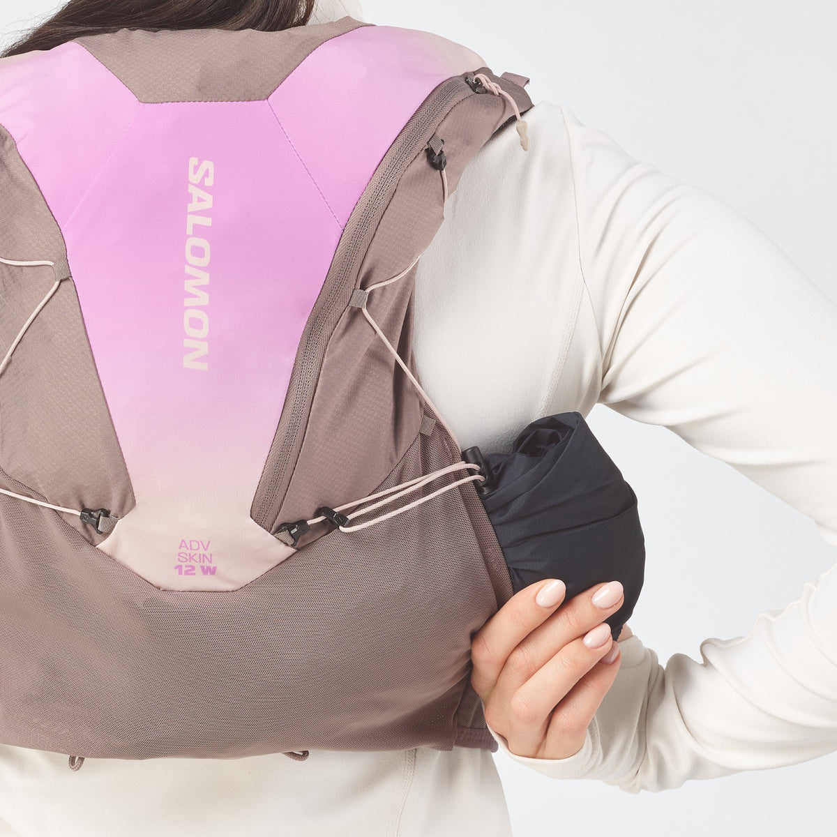 ADV SKIN 12 GRADIENT Women's Running Vest with flasks included | Salomon Value